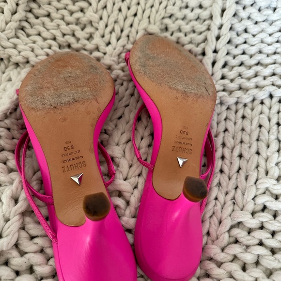 🩷🩷 hot pink/Barbie pink strappy kitten Schutz heels 8.5 🩷🩷 - Picture 5 of 6